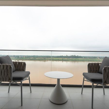 One Riviera Hotel And Residences Ban Souanmone 外观 照片