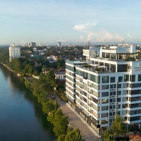 One Riviera Hotel And Residences Ban Souanmone 外观 照片