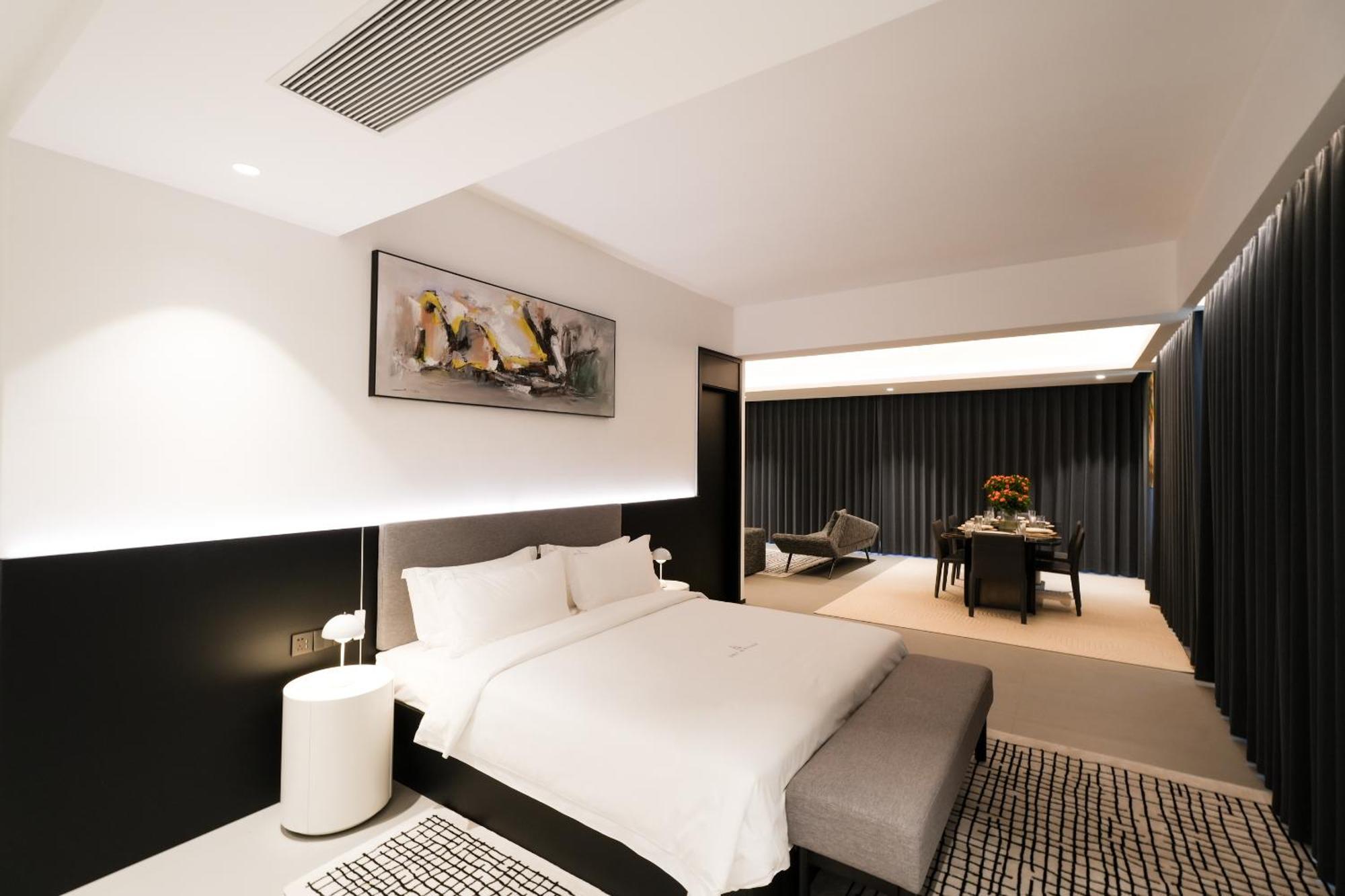 One Riviera Hotel And Residences Ban Souanmone 外观 照片
