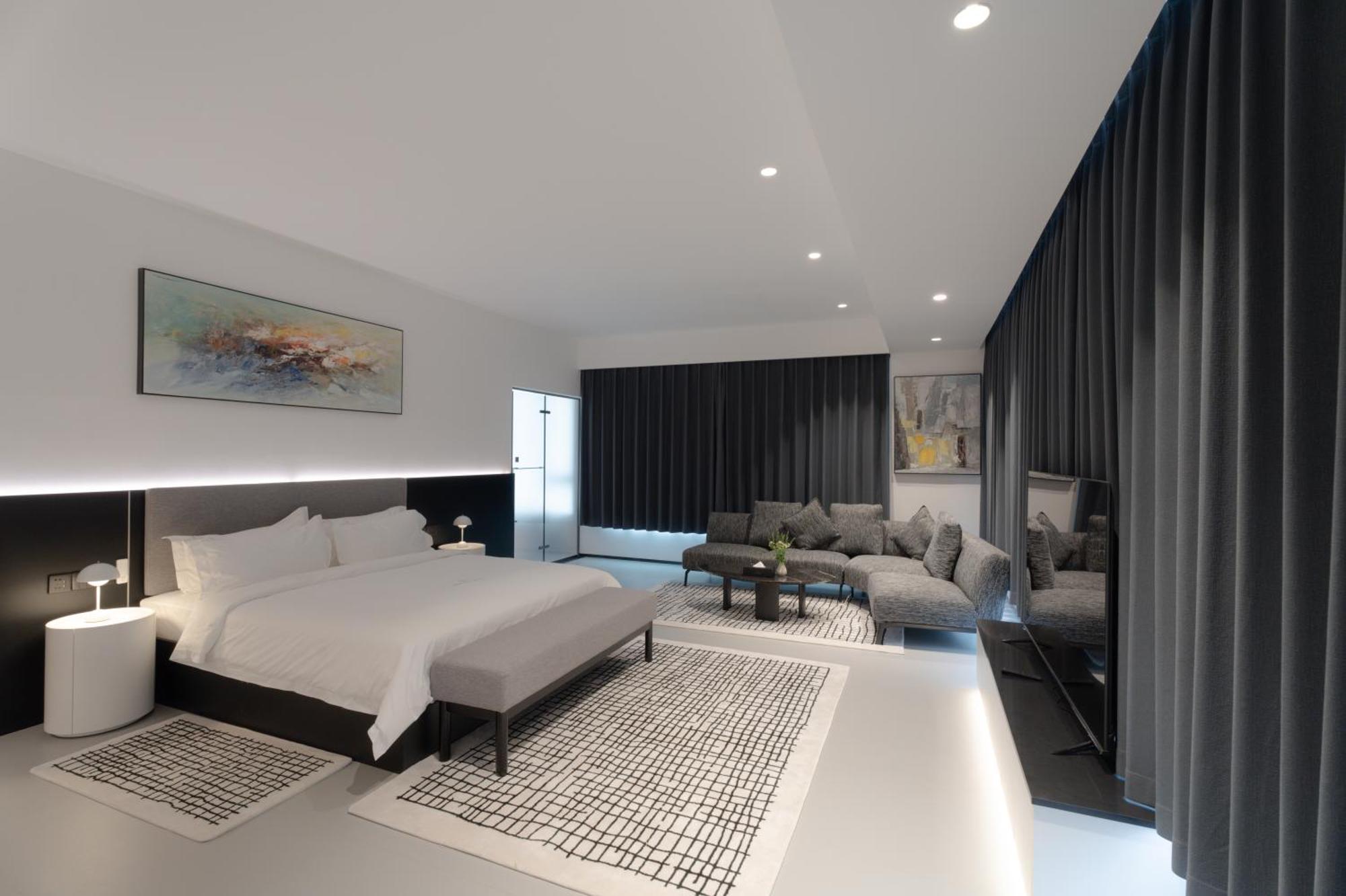 One Riviera Hotel And Residences Ban Souanmone 外观 照片