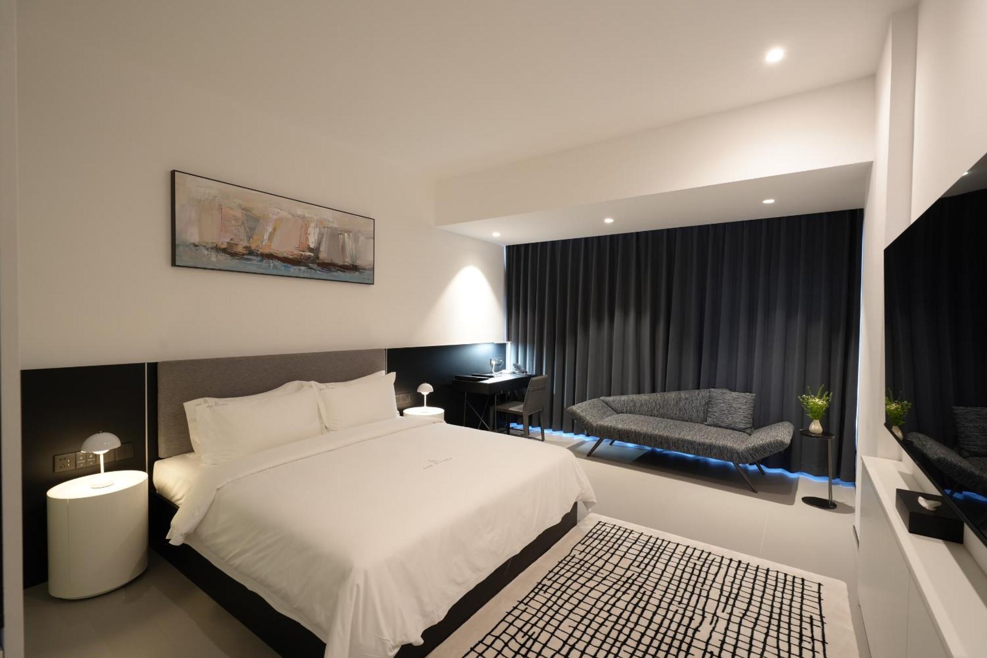 One Riviera Hotel And Residences Ban Souanmone 外观 照片