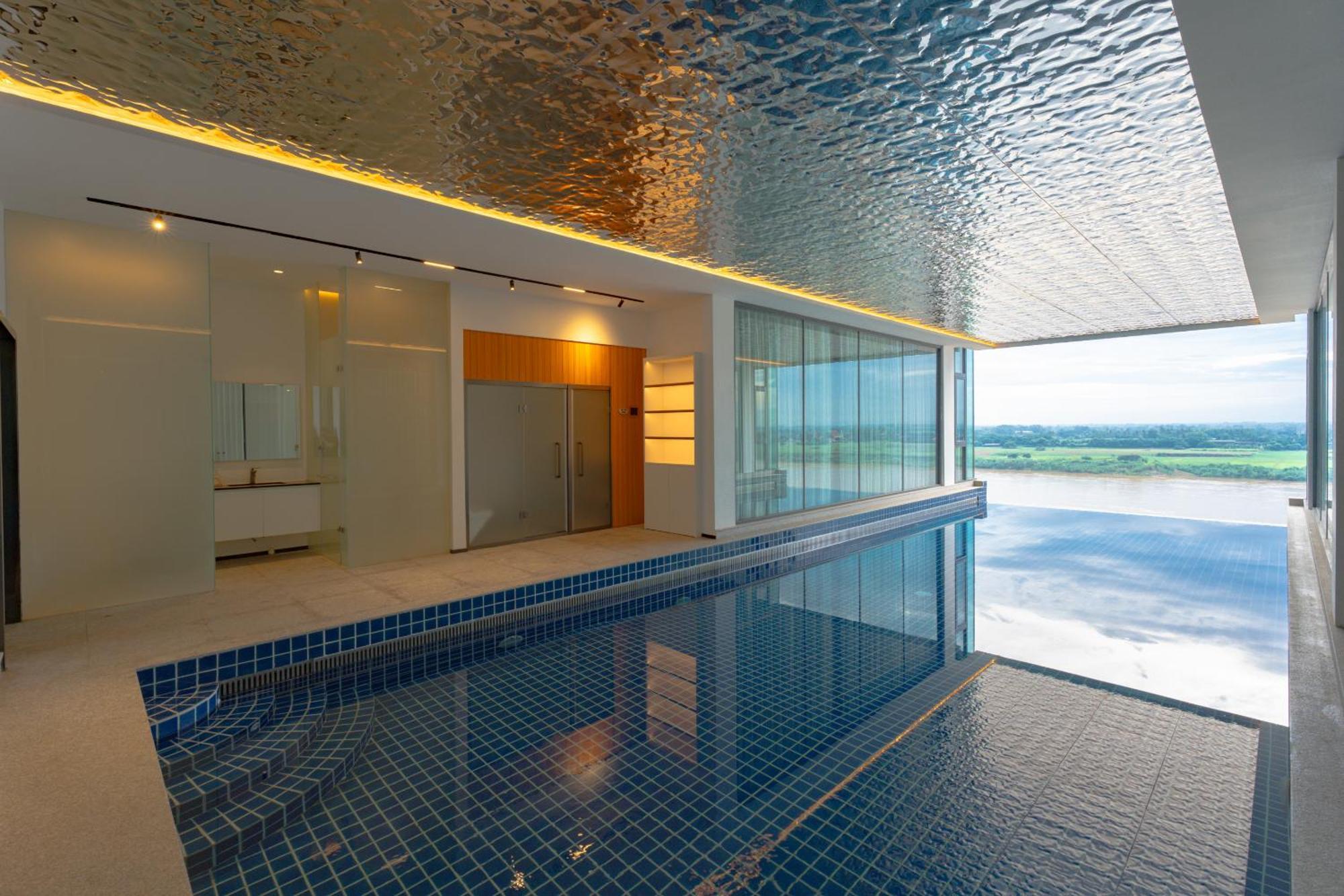 One Riviera Hotel And Residences Ban Souanmone 外观 照片